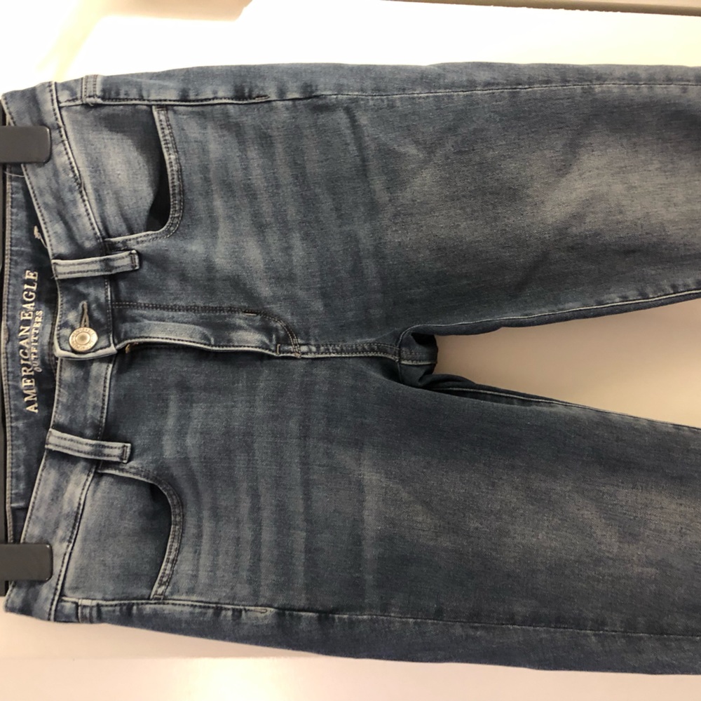 American Eagle skinny stretch jeans